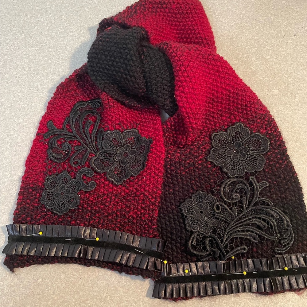 Elegant Red and Black Floral Knit Scarf